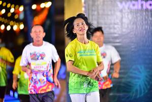 BIB: 
                            <button type="button" onclick="openModal(21803915)" class="btn btn-primary btn-sm float-right btn-popup" data-toggle="modal" data-target=".modal-high-quality">
                        <i class="fas fa-shopping-cart"></i> Add to Cart
                    </button>
                                            <button type="button" onclick="isThisMe(21803915, true)" class="btn btn-success btn-sm float-right btn-popup btn-isme hidden" data-toggle="tooltip" data-placement="bottom" title="นี่คือรูปของคุณใช่ไหม คลิกที่นี่เพื่อเอาเข้าอัลบั้ม">
                        <i class="fas fa-plus"></i> Add to album
                    </button>
                    <button type="button" onclick="isThisMe(21803915, false)" class="btn btn-warning btn-sm float-right btn-popup btn-isnotme hidden">
                        <i class="fas fa-ban"></i> Remove from album
                    </button>